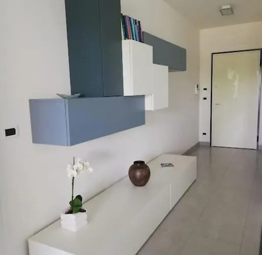 White-blue Vibes, Seafront 2-bedroom Apartamento Montesilvano Marina